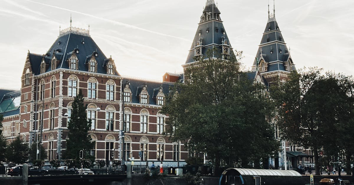 snelle en betrouwbare cbd levering in amsterdam. ontdek hoogwaardige cbd-producten met gemak en discretie aan huis bezorgd.